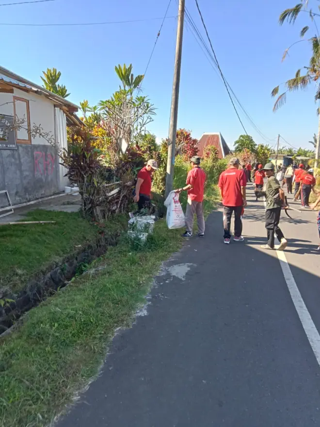 GIAT KERJA BAKTI MENYAMBUT HARI KEMERDEKAAN KE 81 REPUBLIK INDONESIA